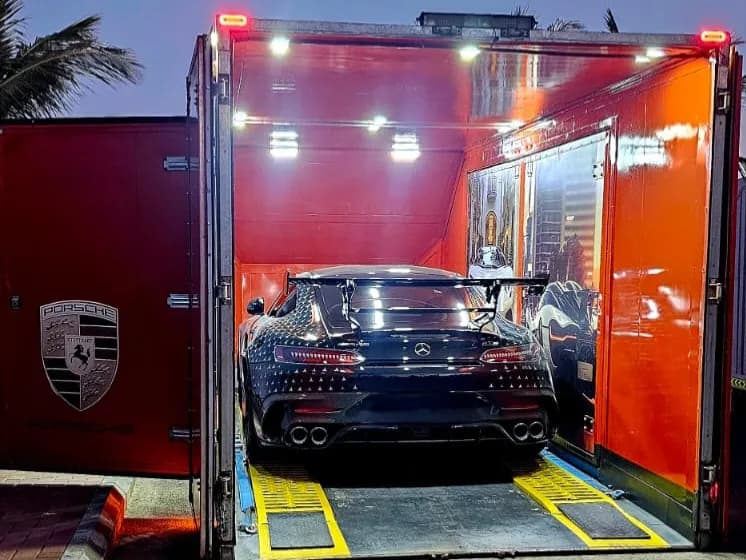 سطحة فل داون بجدة لنقل سيارات فيراري ولامبورغيني بزاوية صفر هيدروليكية لحماية الصدامات الأمامية